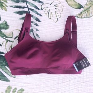 GapFit Medium Impact Maternity Sports Bra NWT